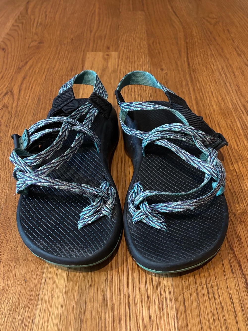 Women’s Chaco Sandals in Teal